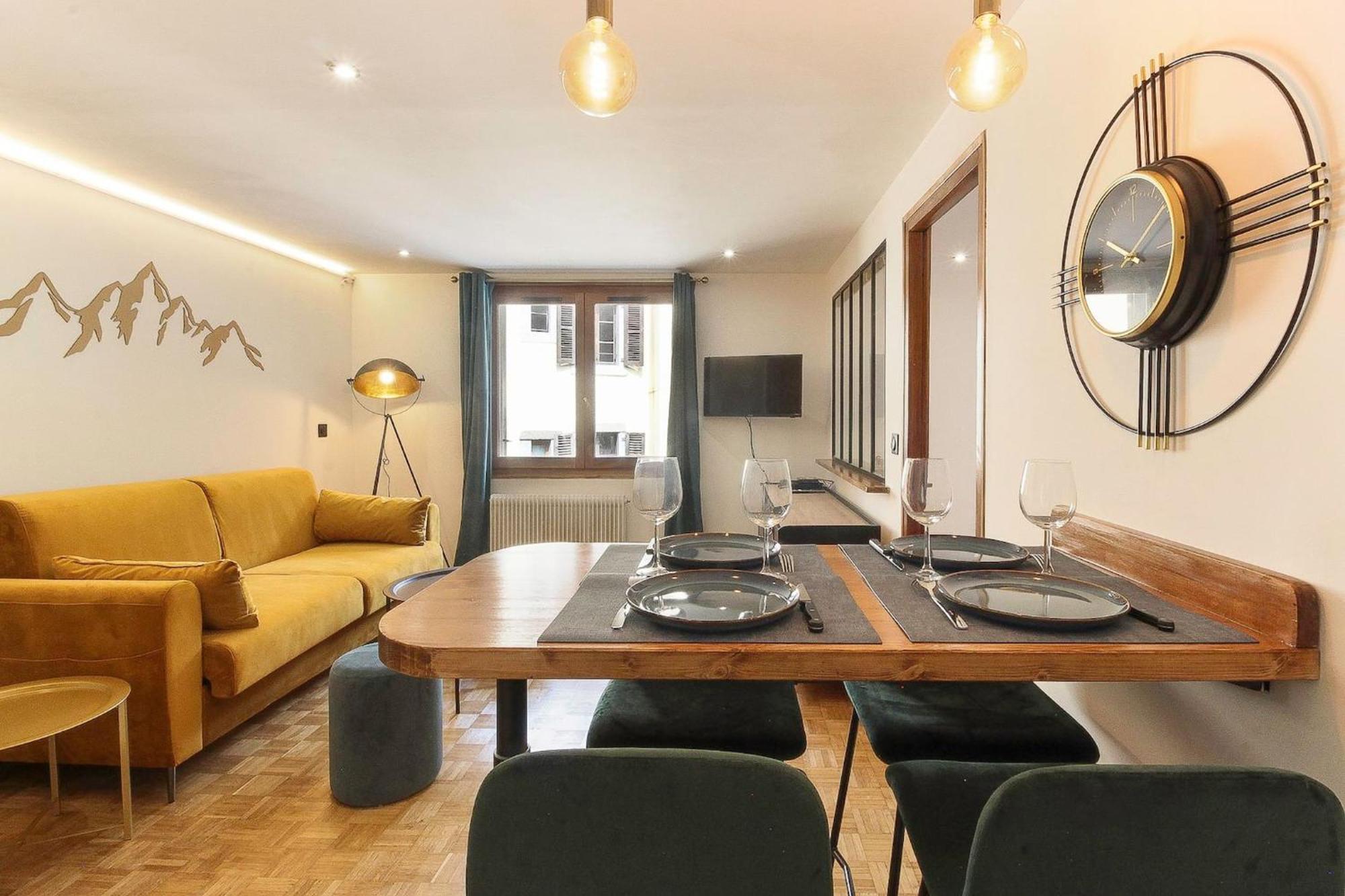 Bellevarde Apt - Newly Renovated - Central - Beside Tmb Start/End Les Houches Kültér fotó